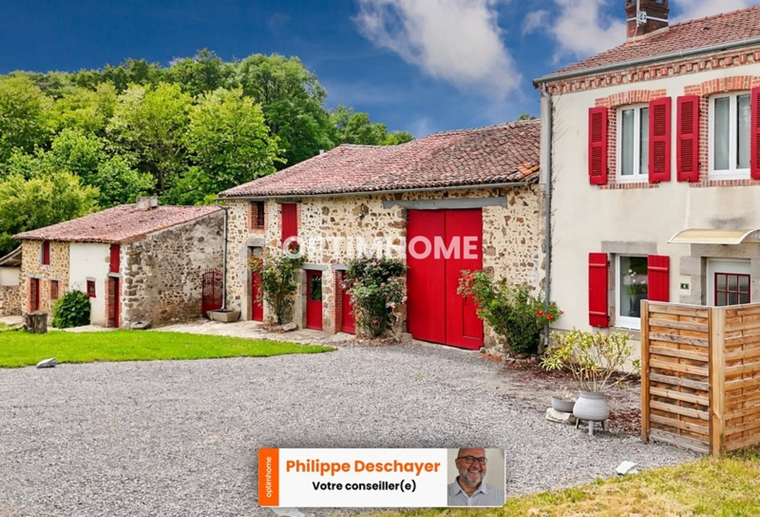 Propriété de Charme - 108 m² - 6 pièces - 4 Chambres - Piscine - Granges et Dépendances - Terrain 7 744 m² - MAGNAC LAVAL (87) — photo 1