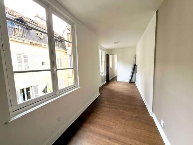 Appartement DIJON rue de la Préfecture 95m² (21) — photo du bien