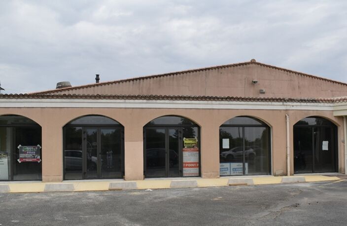 Dpt Deux Sèvres (79), à vendre AIRVAULT Local commercial — photo 4
