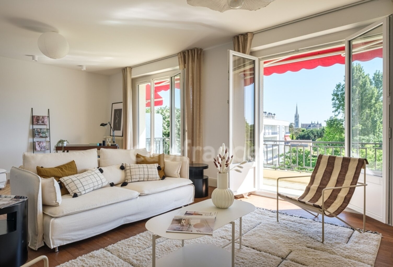 Appartement à vendre 5 pièces BORDEAUX CAUDERAN (33) — photo 1