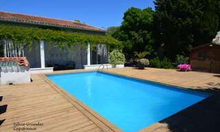 Maison 8 Pièces 194 m² à vendre à Rognac (13340)
