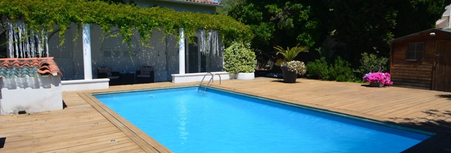 Maison 8 Pièces 194 m² à vendre à Rognac (13340)