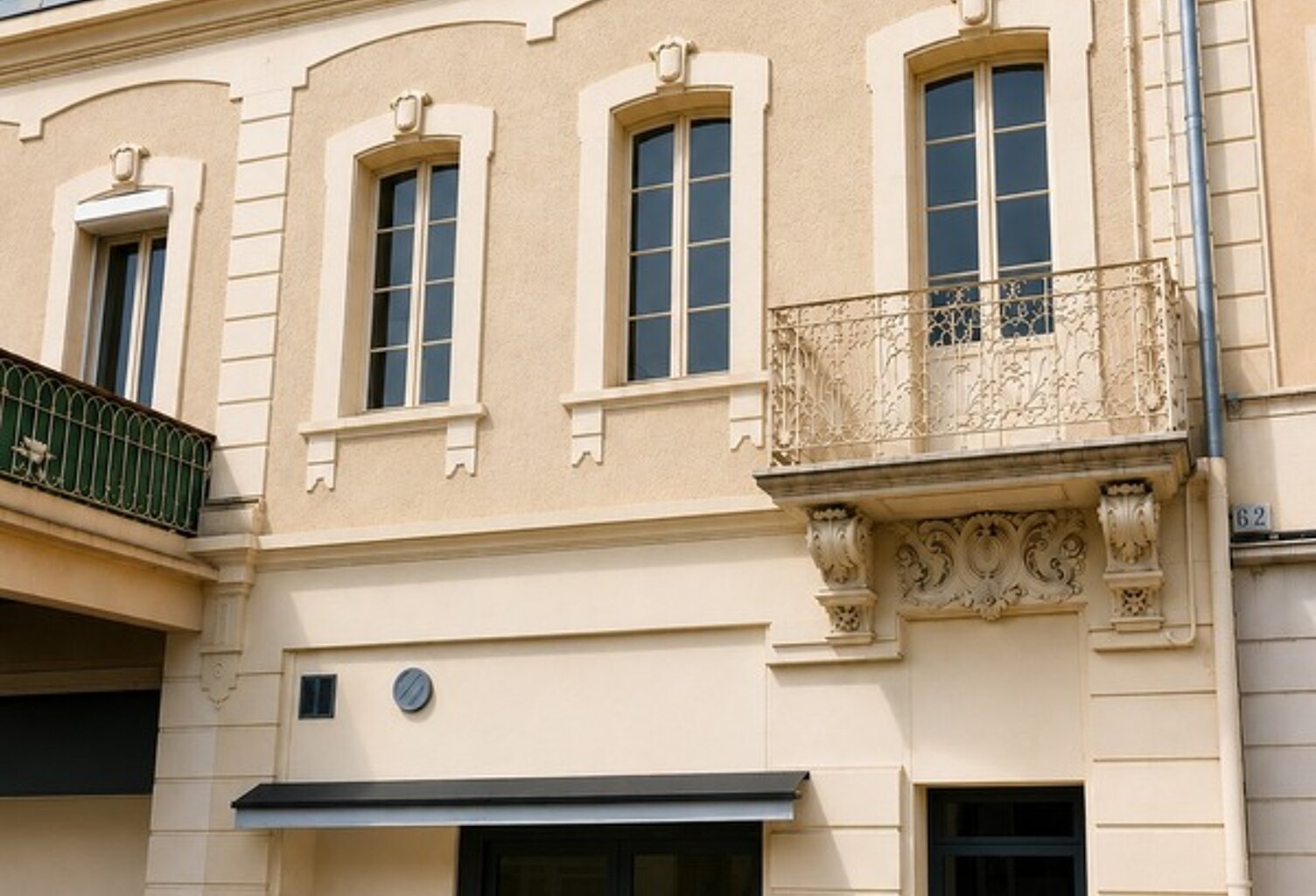 A vendre Immeuble de bureaux de caractère en centre-ville - TONNEINS (47) — photo 1