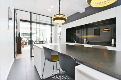 Maison 6 pièces 889000 €