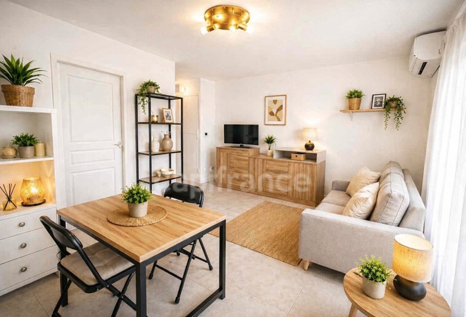   AGDE – LE STUDIO QUI A TOUT : TERRASSE + GARAGE 14 M² + DERNIER ÉTAGE — photo 1