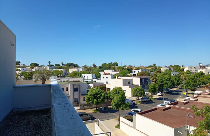   AGDE – LE STUDIO QUI A TOUT : TERRASSE + GARAGE 14 M² + DERNIER ÉTAGE — photo 3