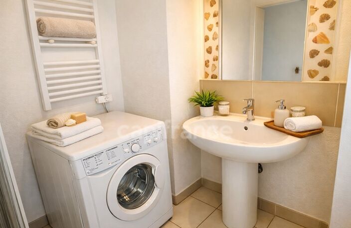   AGDE – LE STUDIO QUI A TOUT : TERRASSE + GARAGE 14 M² + DERNIER ÉTAGE — photo 5