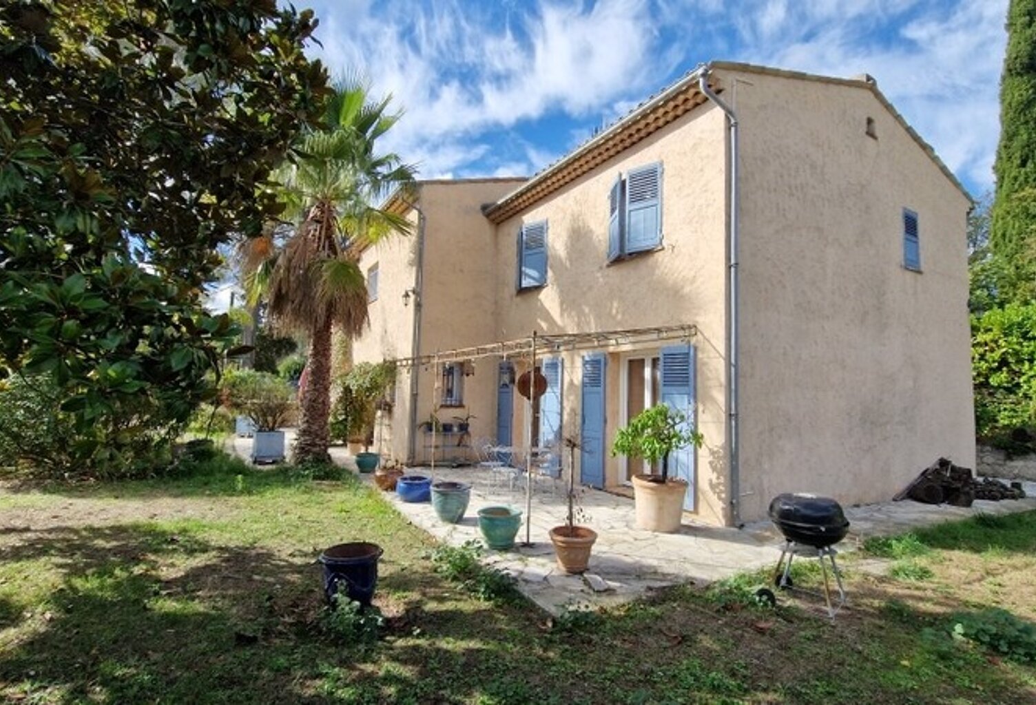 680.000 €...Maison à vendre 7 pièces PEYMEINADE (06) — photo 1