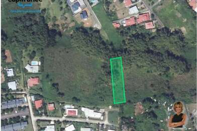 Terrain  185000 €