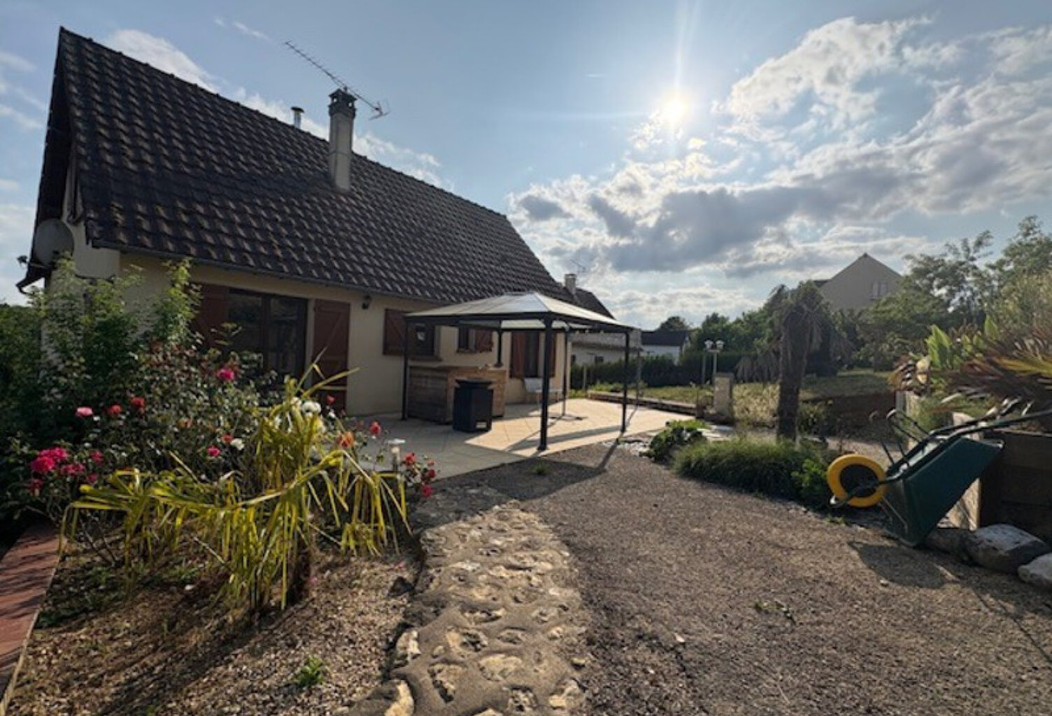 🏡 À VENDRE : Grande Maison Familiale sur Sous-Sol Total – Idéalement Située BLENEAU (89) — photo 1