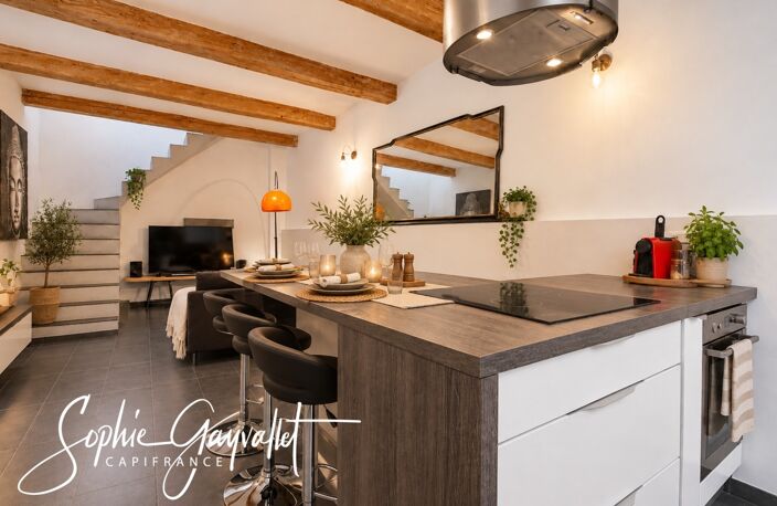 T2 duplex avec cour privative – Velaux village — photo 3