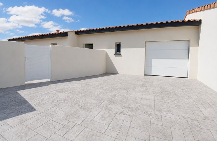 Villa contemporaine de plain-pied avec piscine et vue panoramique dans un environnement calme — photo 4