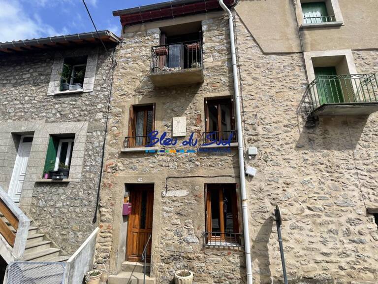 Maison de village avec jardin non attenant — photo 1