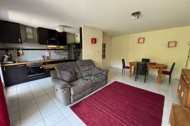 Appartement 3 pièces 925 €