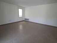 Appartement T3 avec terrasse et jardin — photo 3