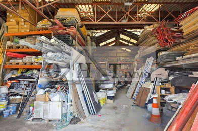 Local industriel  395000 €