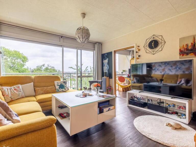 Appartement de 4 pièces de 80 m² à Vélizy-Villacoublay — photo 1
