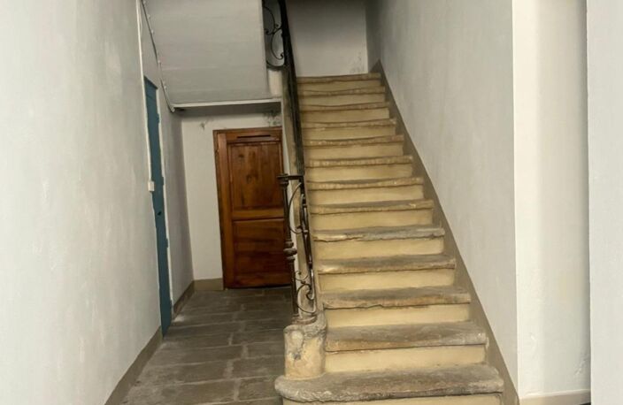 Appartement rée de chaussée - centre ville — photo 2