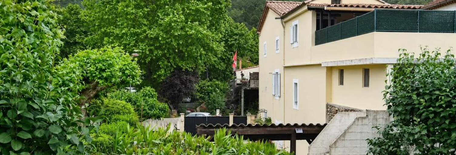 Maison 10 Pièces 220 m² à vendre à Le Martinet (30960)