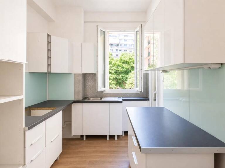 Appartement de 4 pièces de 95 m² à Marseille — photo 1