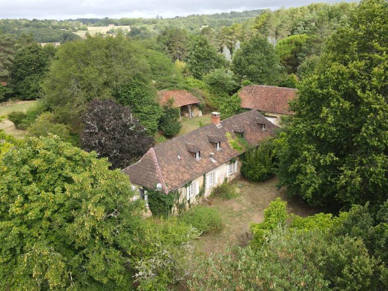 Périgourdine  de 1814, au cœur de 6.9 ha de nature — photo 1