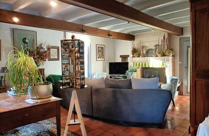 Magnifique maison en pierre sur la commune de Le Gua (Dercie) — photo 3