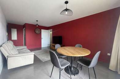 Appartement 3 pièces 1078 €
