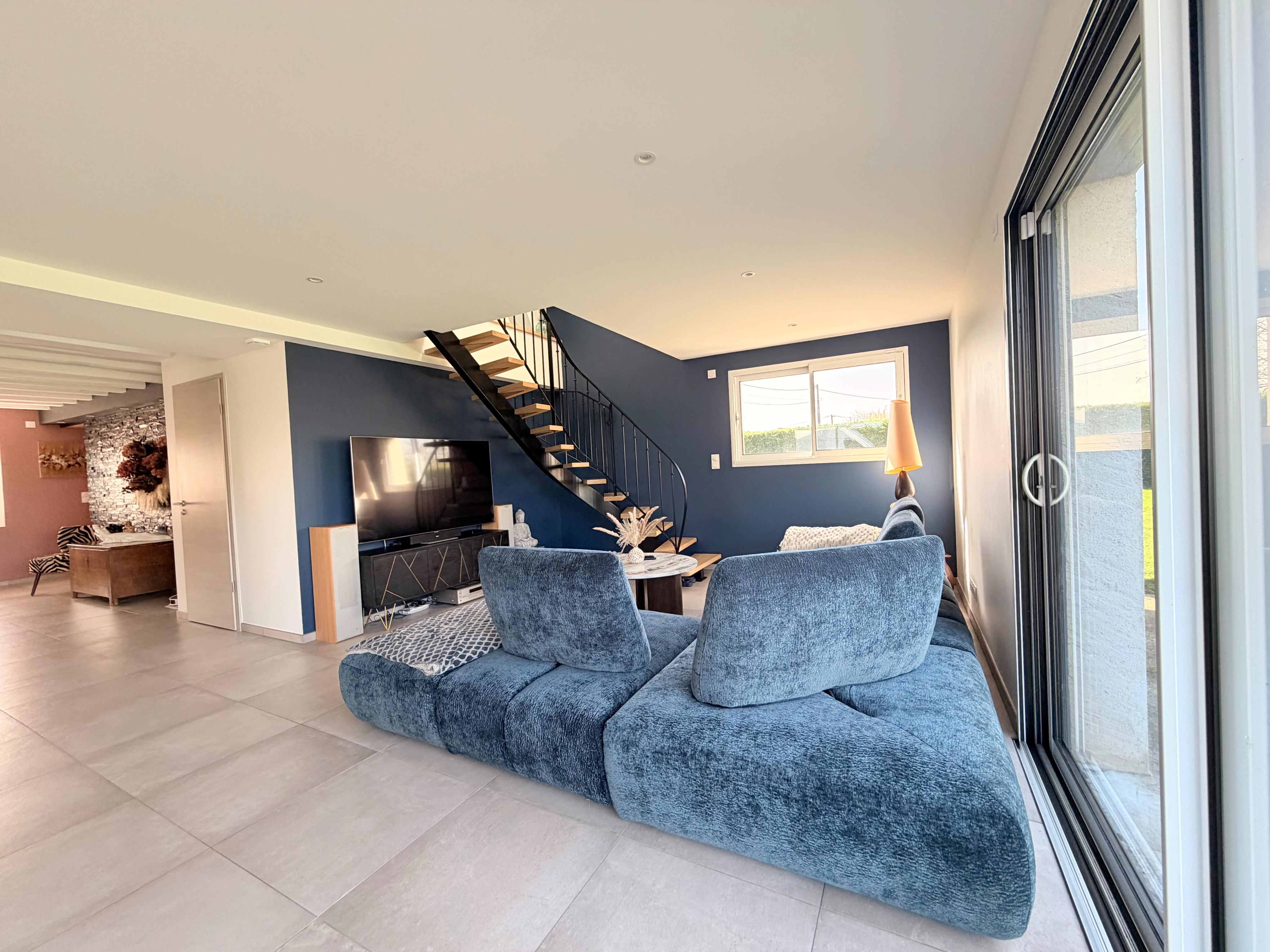 SUD DE TOURS DEMEURE DE CHARME ELEGANTE - PARC 1.900 m² GARAGE HAUT VENT