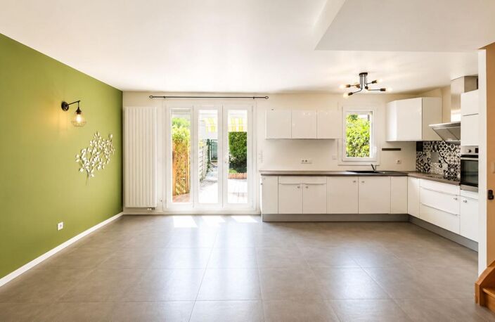 Duplex T4 Vieugy avec jardin + garage + cave — photo 2