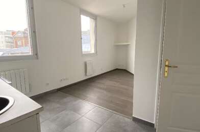 Appartement 1 pièces 375 €
