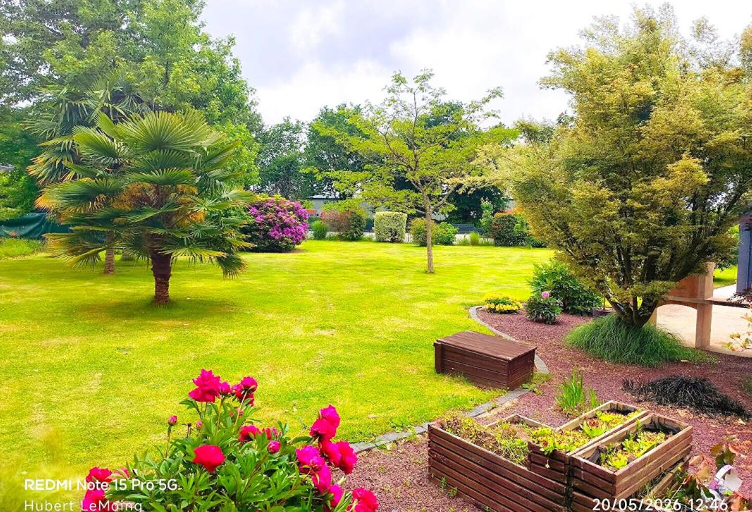 JOLIE PROPRIETE  SOIGNEE  AVEC UN PARC DE 2500 m2 — photo 1