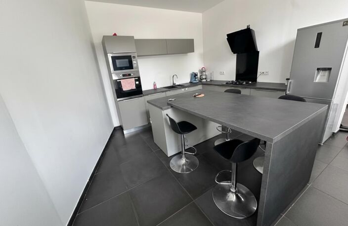 Maison 140 m²  - Centre-ville Hénin-Beaumont - 3 chambres + cour — photo 5