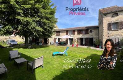 Corps de ferme avec grange et jardin clos -165 m² - Aubiat - Fort potentiel — photo du bien