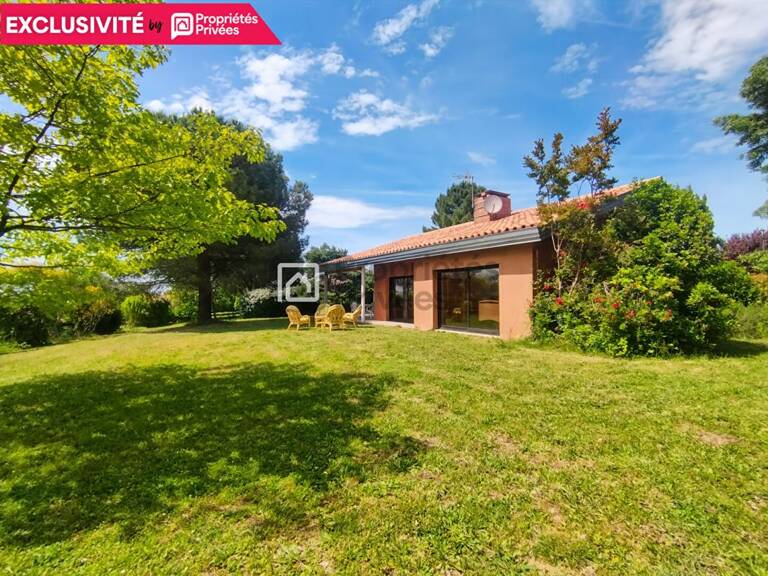 Maison Goyrans 160 m2 - 6 pièces - 3 Chambres - parcelle de 1854 m² — photo 1