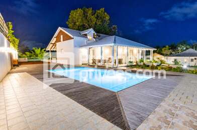 Maison 6 pièces 842105 €