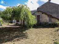 À vendre - Ensemble immobilier avec terrain de 751 m² au coeur de Lacaune — photo 4