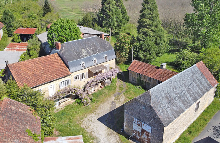 La Chapelle Aubareil Corps de ferme 131 m2 — photo 3