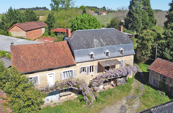 La Chapelle Aubareil Corps de ferme 131 m2 — photo 4