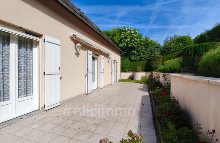 Maison Sezanne 7 pièce(s) 167 m2 — photo 2