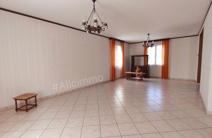 Maison Sezanne 7 pièce(s) 167 m2 — photo 4