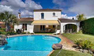 Maison 8 Pièces 181 m² à vendre à Mérignac (33700)