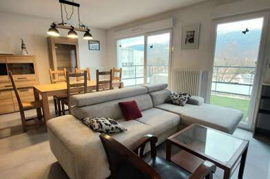 Appartement 4 pièces 2217 €