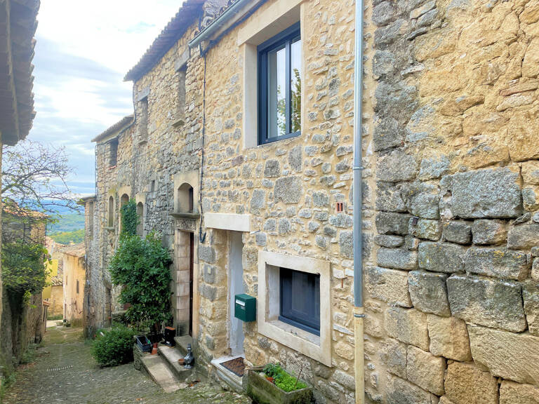 Maison de village traversante — photo 1