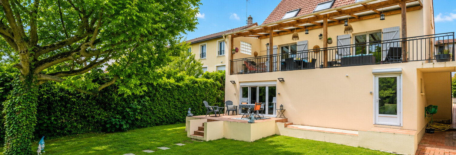 Maison 11 Pièces 250 m² à vendre à Noisy-le-Grand (93160)