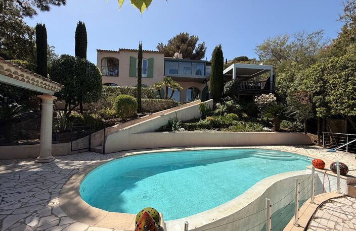 Villa vue mer avec piscine 4 chambres et T2 indépendant aux Issambres — photo 5