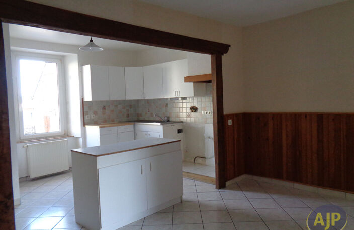 Maison + T2 Plumelec 9 pièce(s) 150.9 m2 — photo 2