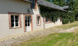 Maison 8 Pièces 151 m² à louer à La Chapelle-d'Angillon (18380)