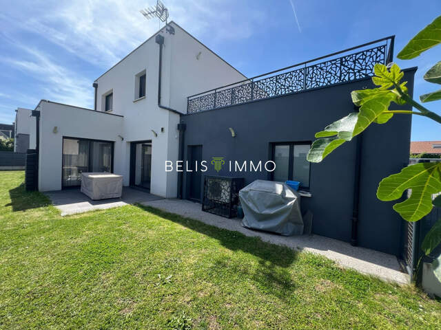 Belle MAISON contemporaine — photo du bien
