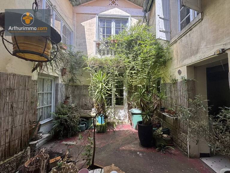 maison de village avec patio et garages — photo 1