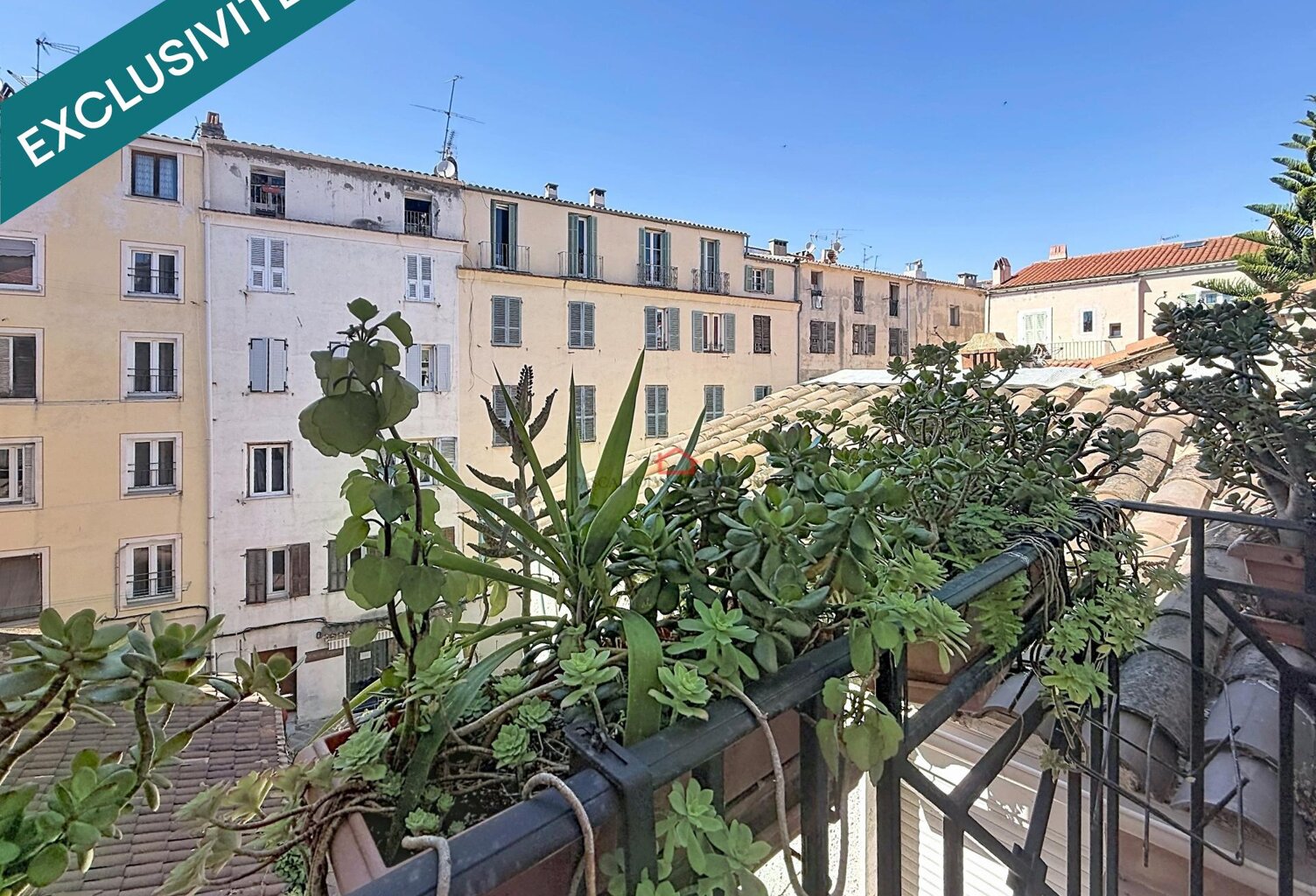 Appartement Lumineux en plein coeur de ville — photo 1